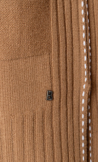 Свитер из шерсти