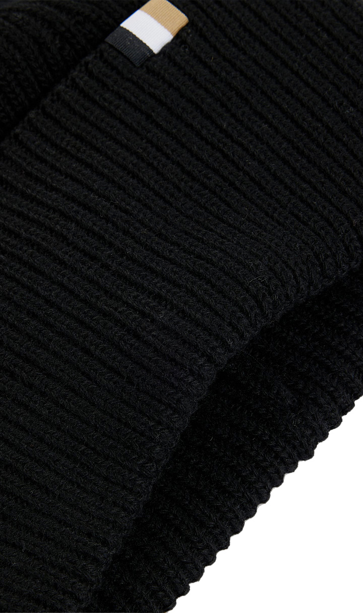 HUGO BOSS: Шапка в рубчик