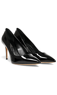 Туфли из лаковой кожи