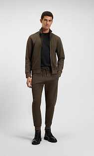 Футболка с логотипом