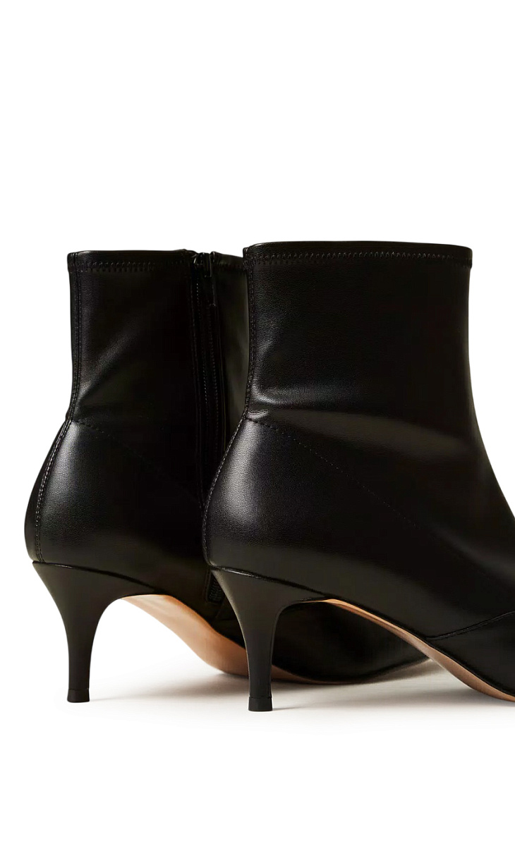 TWINSET: Ботильоны с логотипом