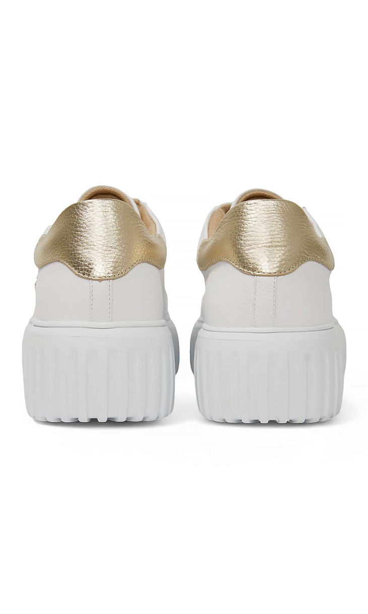 BOGNER: Кеды из кожи