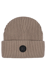 Шапка из шерсти