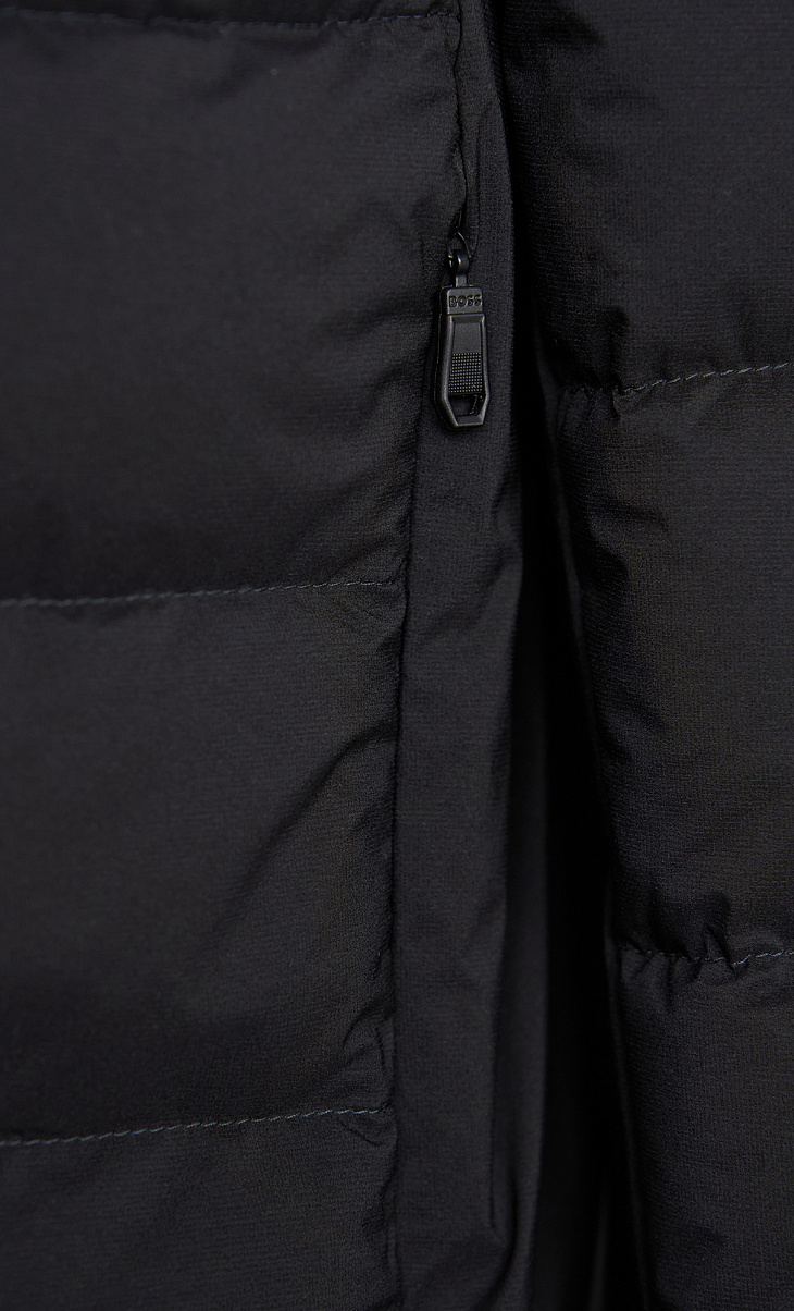 HUGO BOSS: Куртка с капюшоном