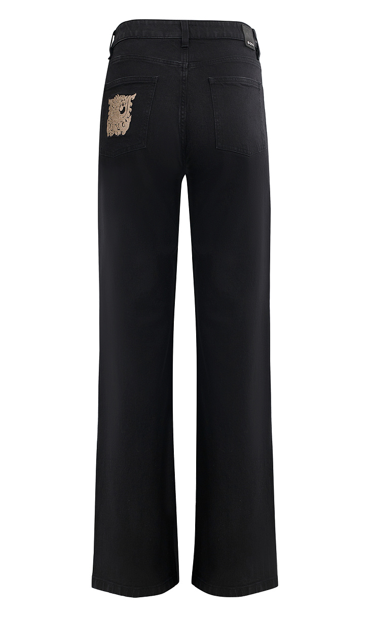HUGO BOSS: Джинсы с нашивкой