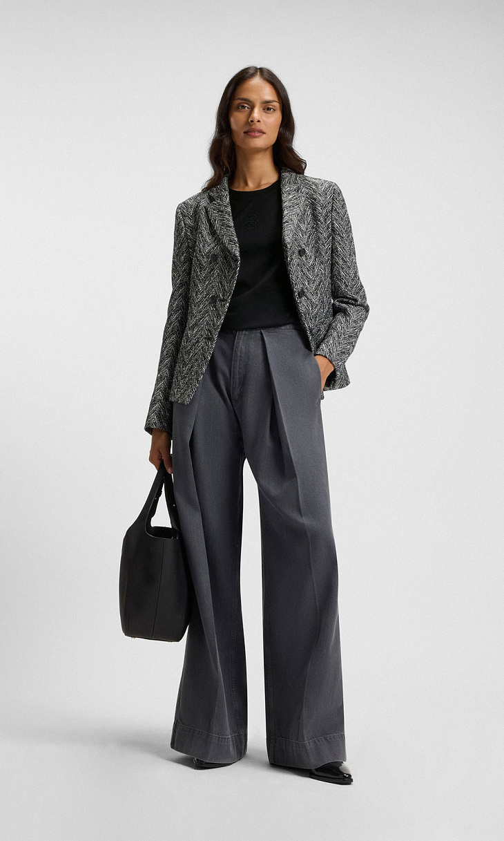 HUGO BOSS: Футболка с монограммой