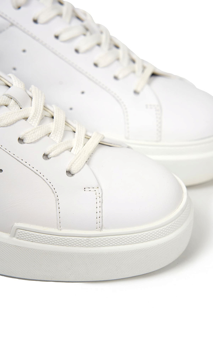 Bogner: Кеды из кожи