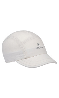 Кепка с логотипом