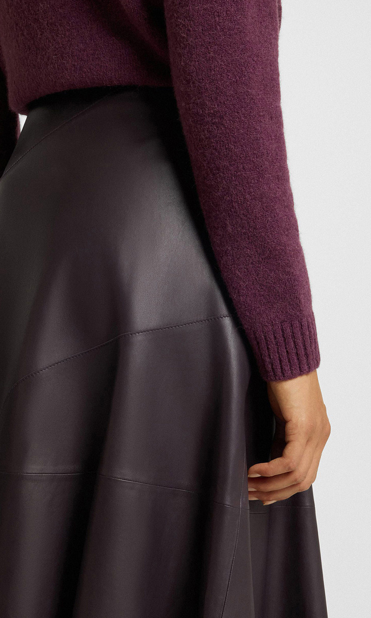 HUGO BOSS: Кожаная юбка