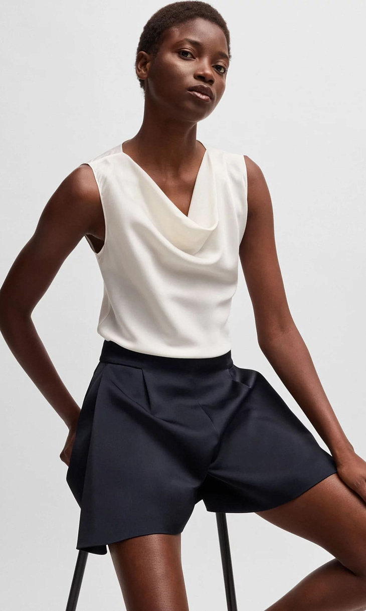 HUGO BOSS: Топ из шелка