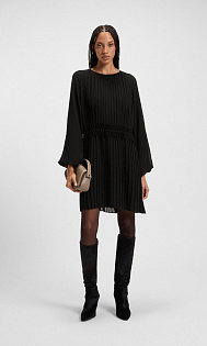 Плиссированное платье