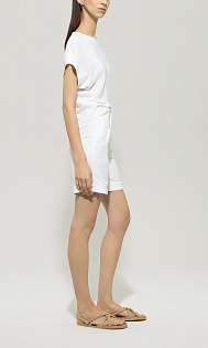 Шорты из хлопка и льна