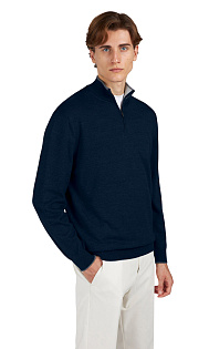 Пуловер из шерсти