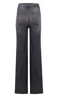 Широкие джинсы