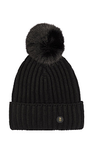 Шапка с помпоном