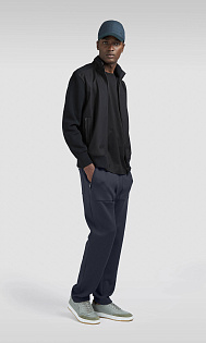 Брюки в спортивном стиле