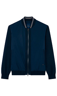 Куртка на молнии