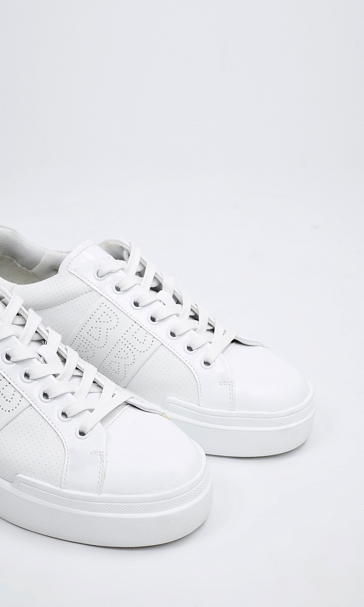 Bogner: Кеды из кожи