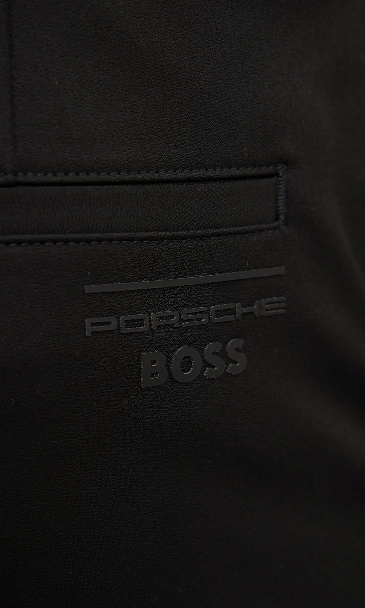 HUGO BOSS: Прямые брюки